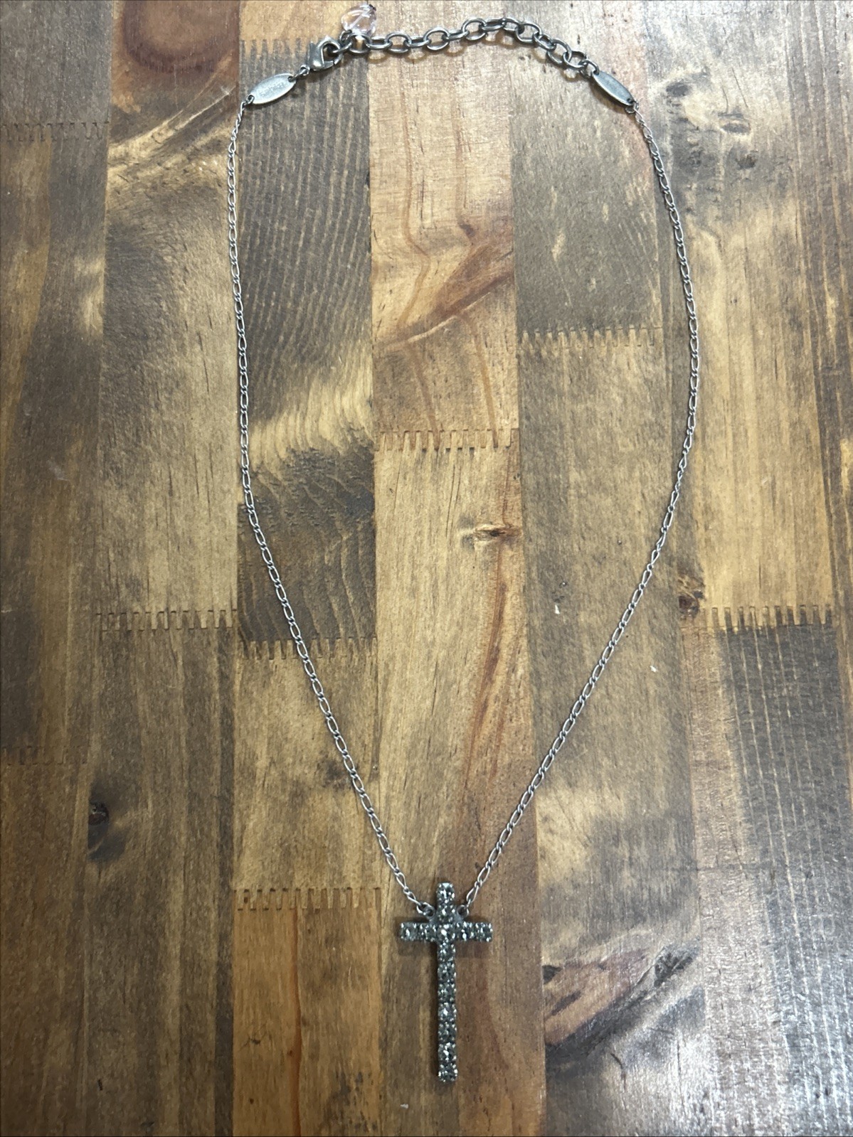 19” Silver Tone Sabika W14 Chain Necklace White Stone Cross Pendant 19” Silver Tone Sabika W14 Chain Necklace White Stone Cross Pendant