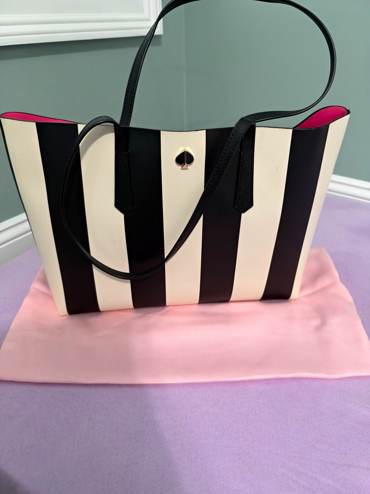 Kate Spade New York Striped Leather Tote Handbag Pink Lining w/ Pouch & wallet Kate Spade New York Striped Leather Tote Handbag Pink Lining w/ Pouch & wallet