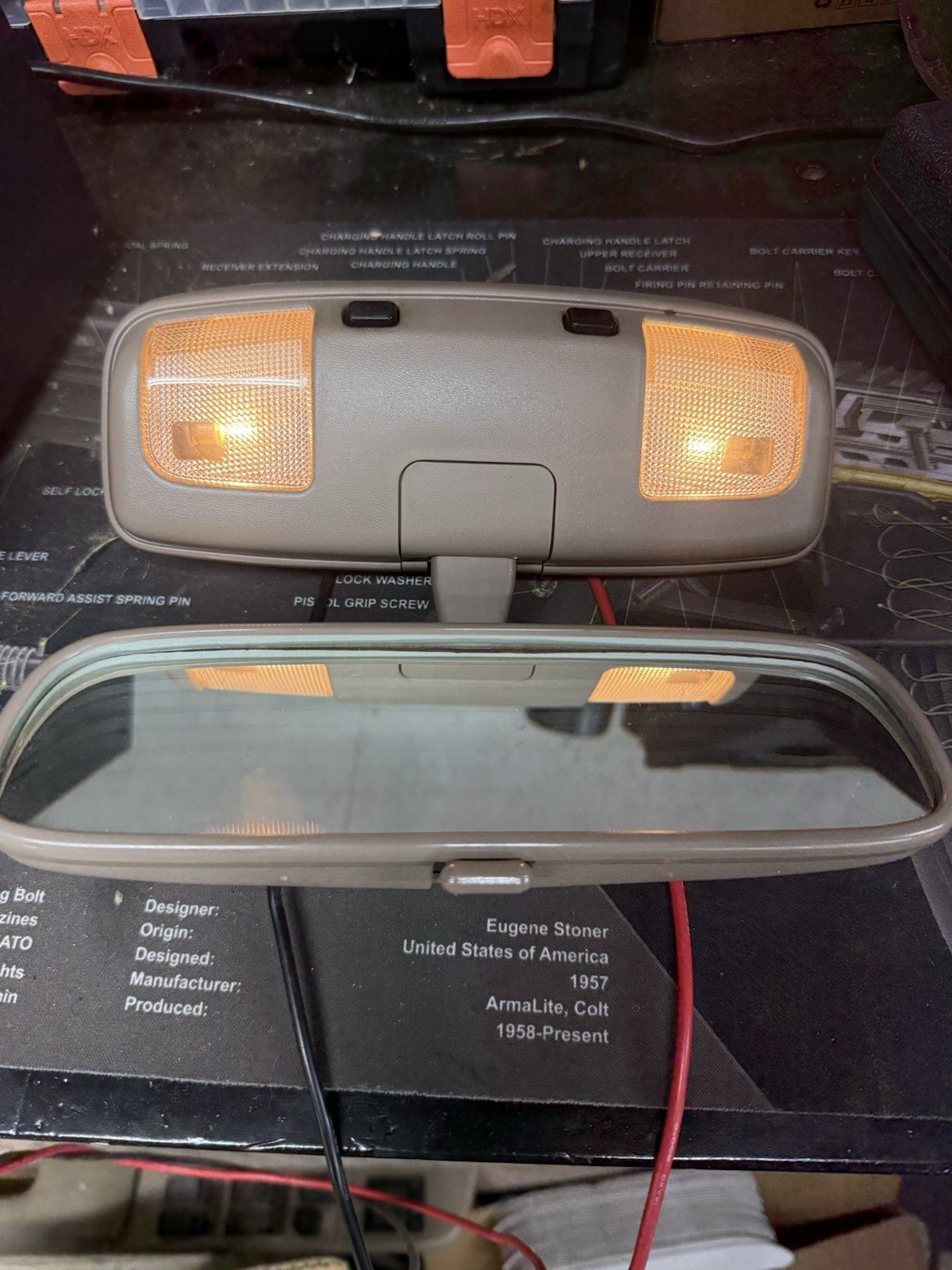 1996-2004 Toyota 4Runner Tacoma Rear View Mirror Dome Light Tan OEM TESTED 1996-2004 Toyota 4Runner Tacoma Rear View Mirror Dome Light Tan OEM TESTED