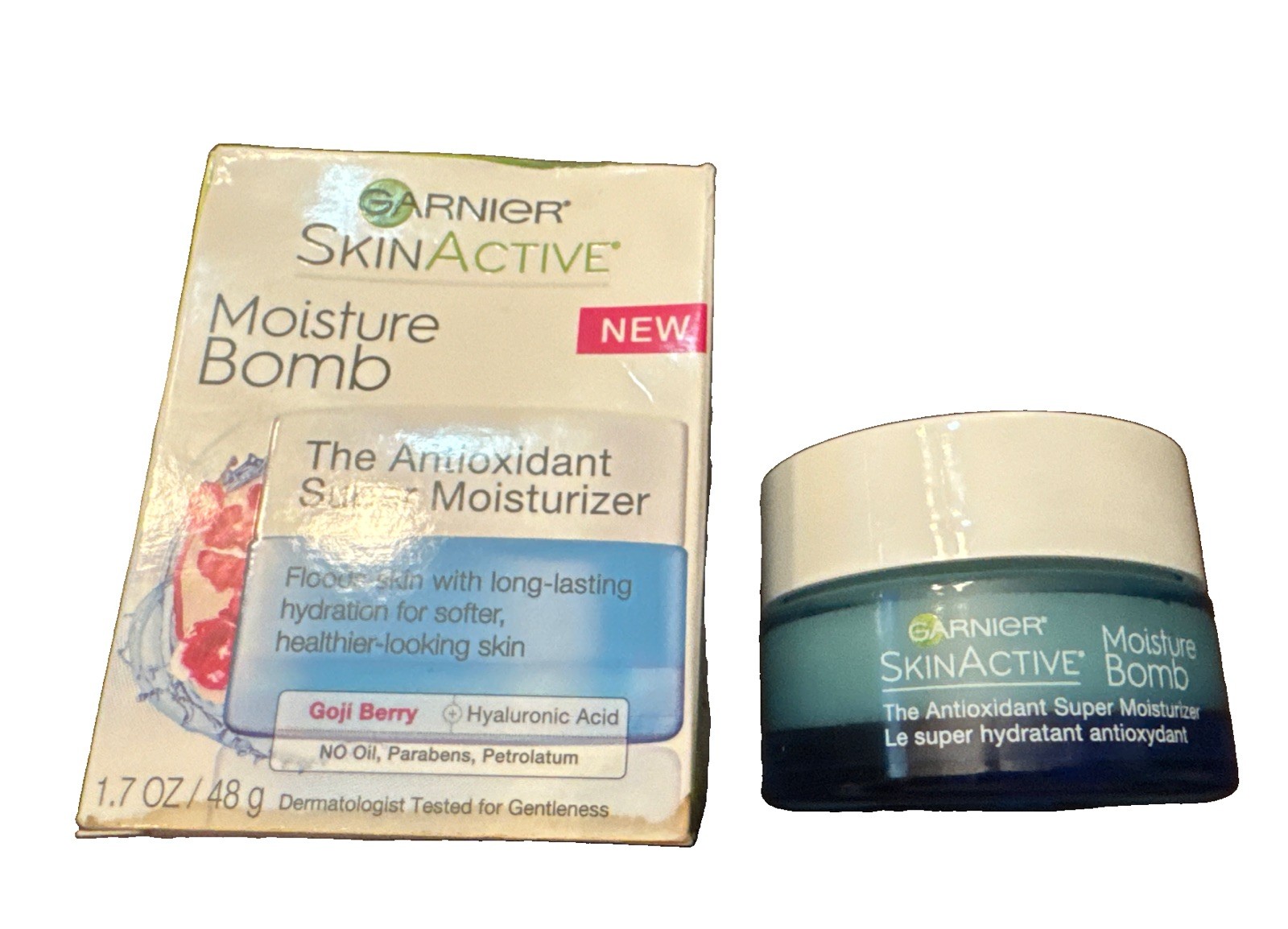 Garnier Moisture Bomb The Antioxidant Super Moisturizer 1.7 oz With Goji Berry Garnier Moisture Bomb The Antioxidant Super Moisturizer 1.7 oz With Goji Berry