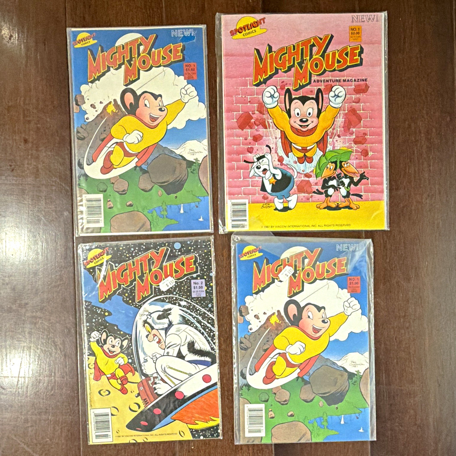 Mighty Mouse Adventure Magazine plus 3 comics Vintage Mighty Mouse Adventure Magazine plus 3 comics Vintage