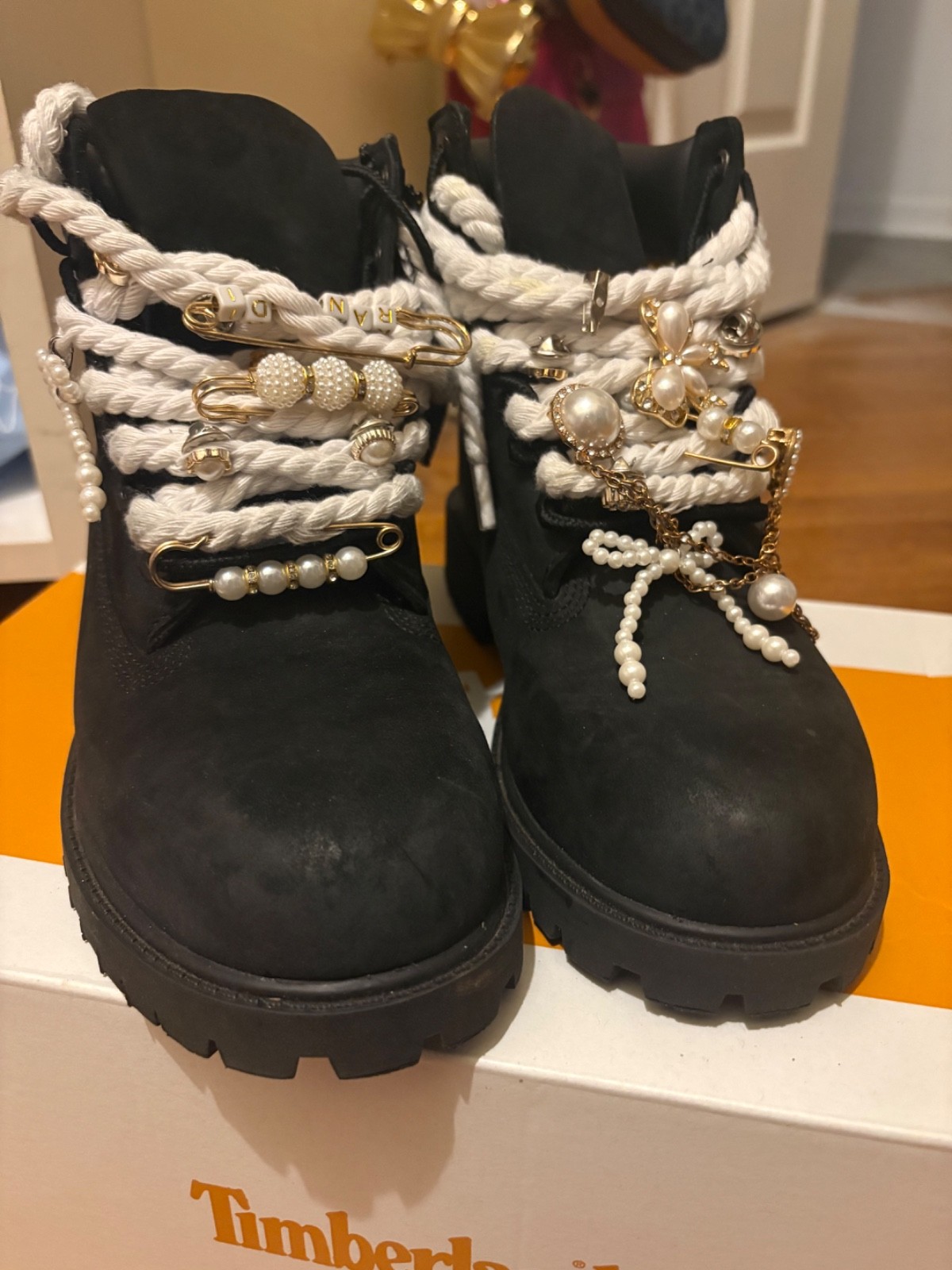 TIMBERLAND 6 INCH PREMIUM WATERPROOF Nubuck Boot Youth Unisex 3.5Y Big Kid New