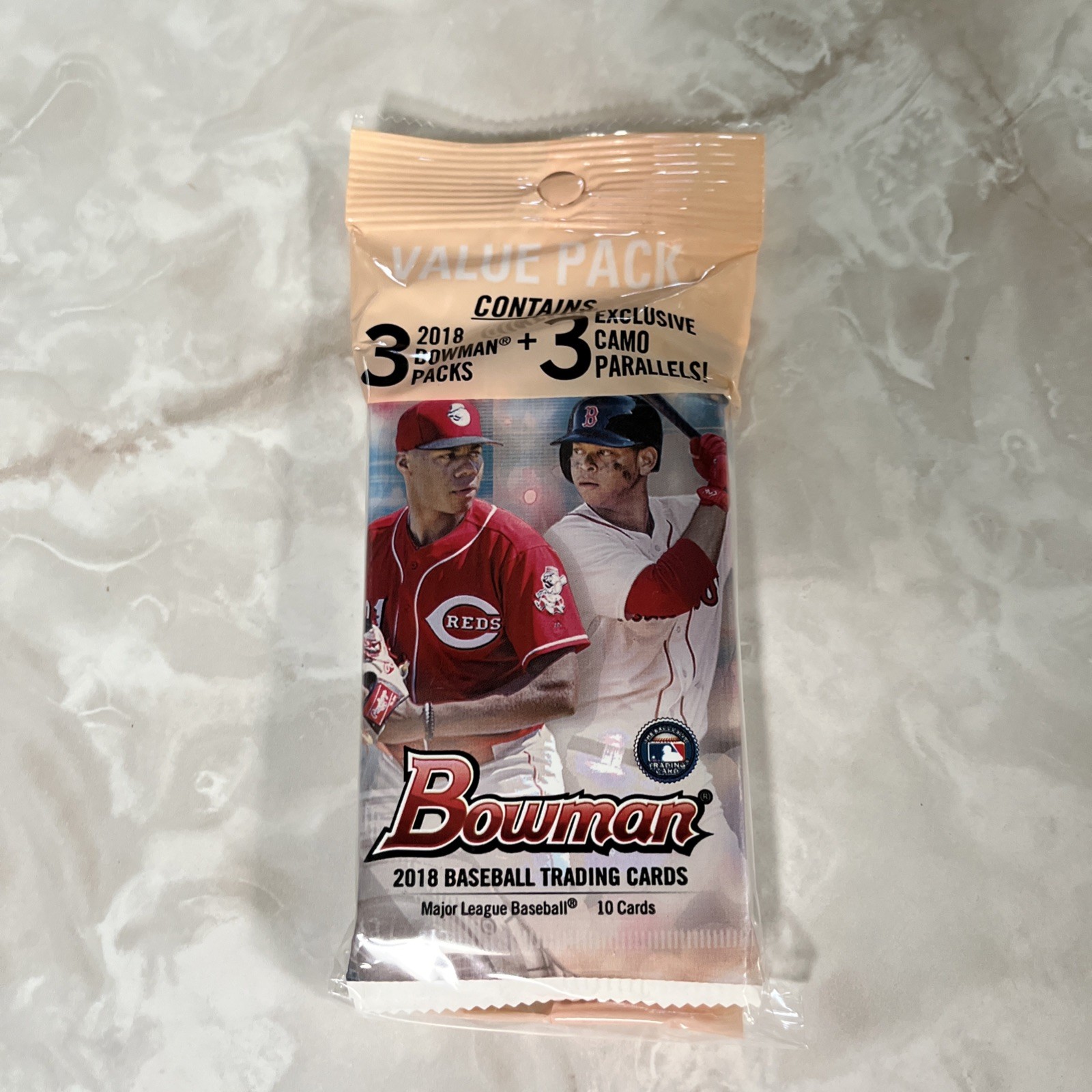 2018 Bowman Baseball Value Pack (3 Camo Parallel Cards) 2018 Bowman Baseball Value Pack (3 Camo Parallel Cards)