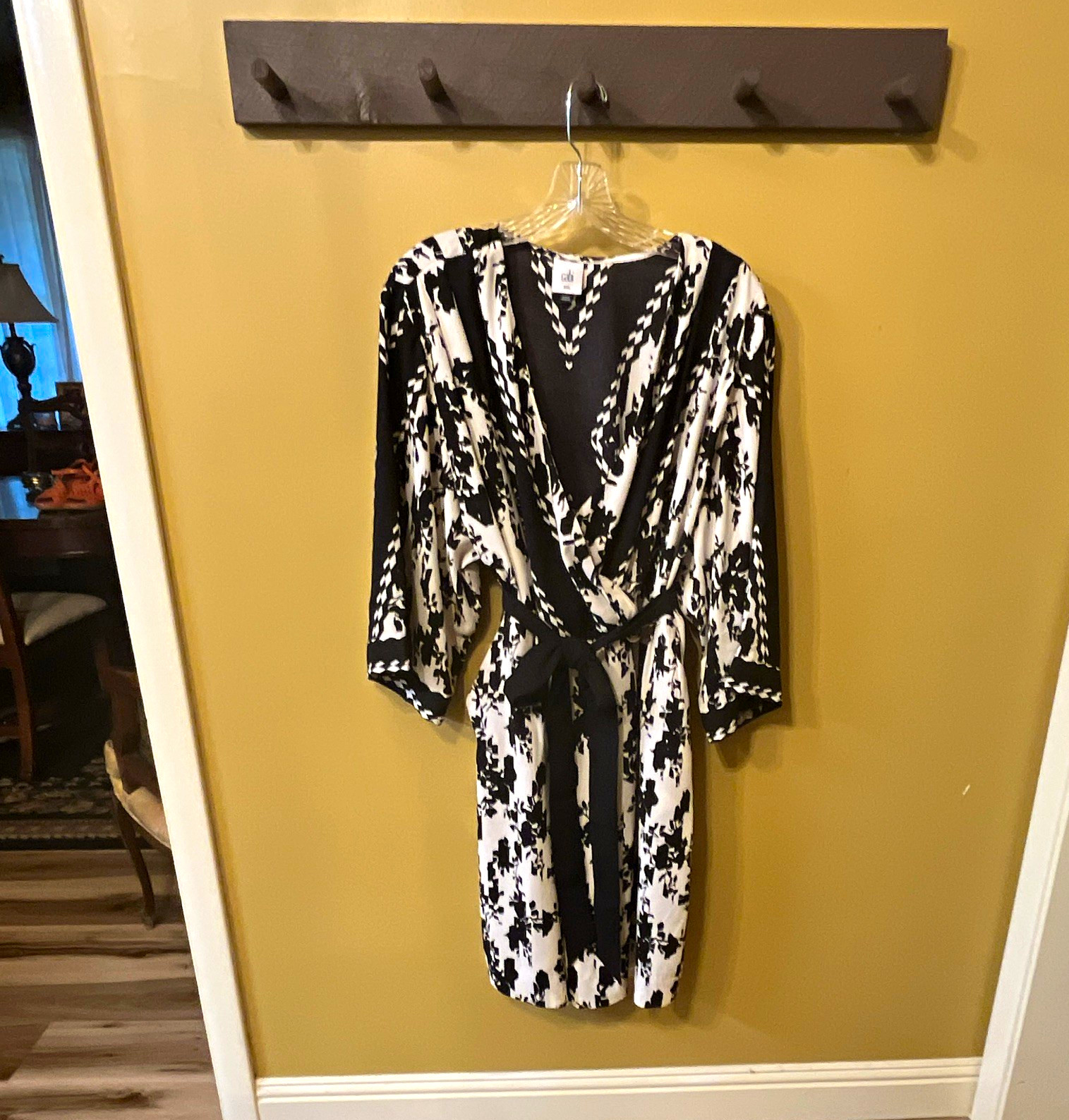 CAbi X Factor Wrap Dress 2XL Black/White Belted V-Neck 3/4 -never worn CAbi X Factor Wrap Dress 2XL Black/White Belted V-Neck 3/4 -never worn