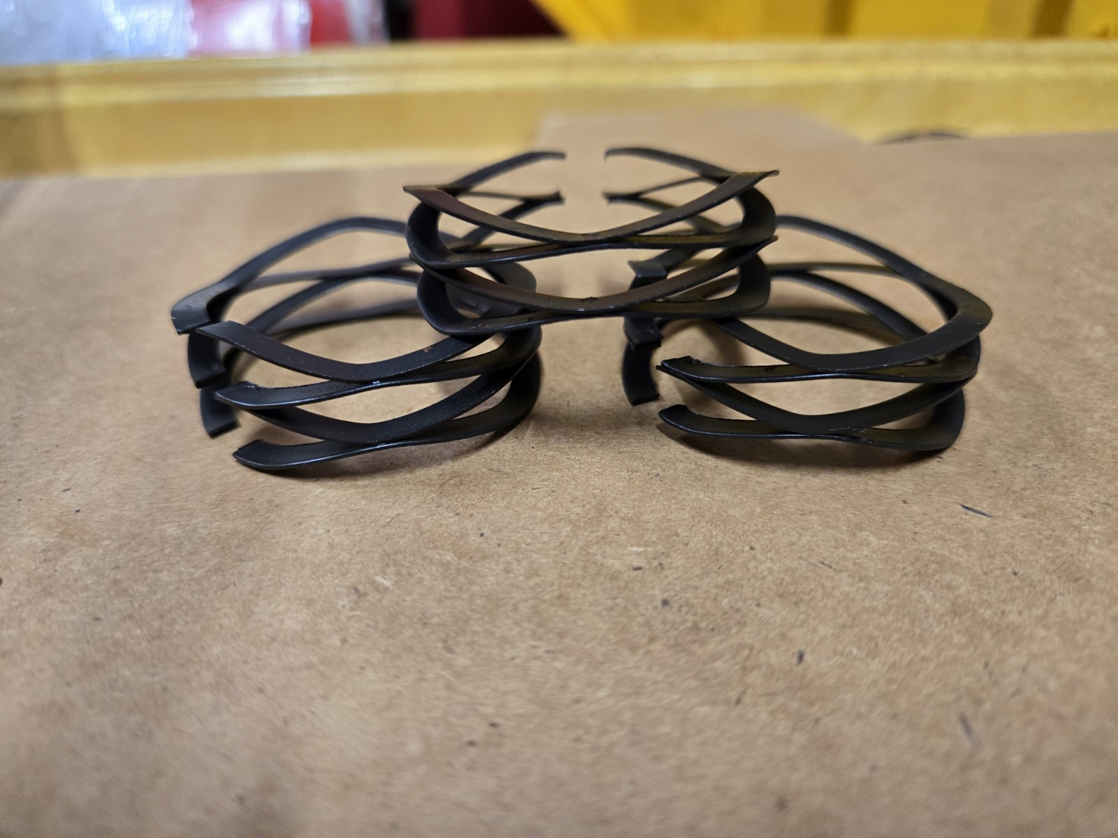 Wave Springs - Bulk - Box of 400 Wave Springs - Bulk - Box of 400