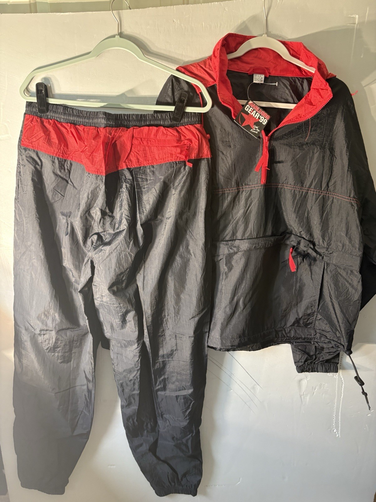 Mens Vintage 1999 Marlboro Gear Track Suit Black/Red Size XL Deadstock New