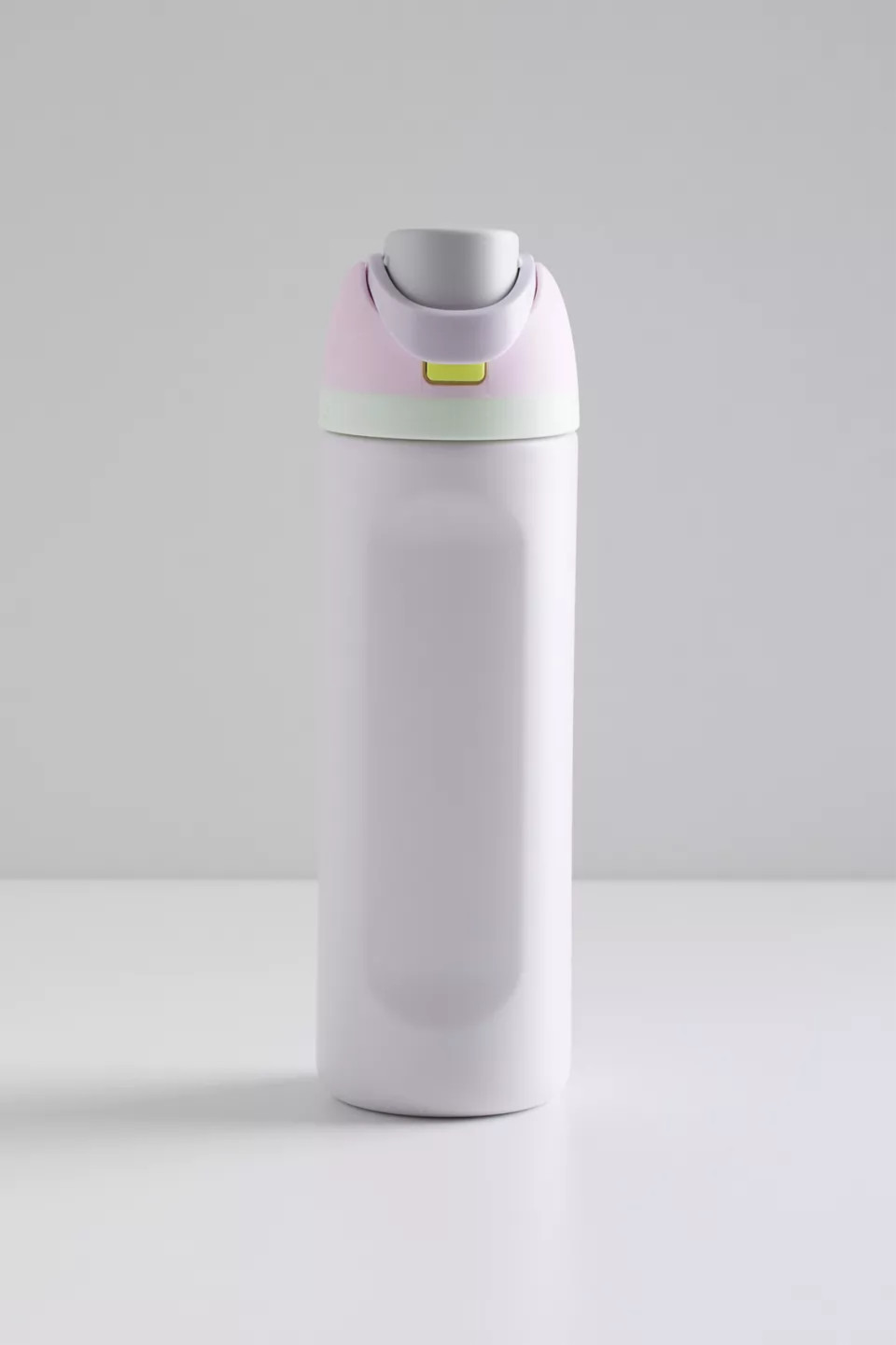 SALE- New Owala FreeSip 24 oz Water Bottle Candy Coated