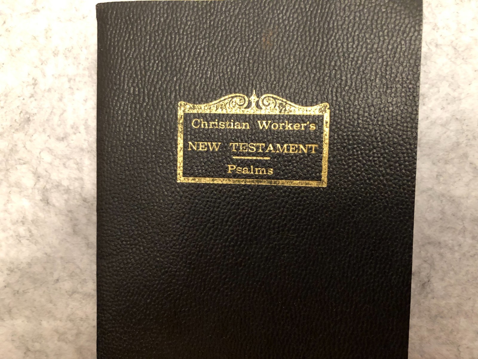 Vintage 1964 Christian Worker\'s NEW TESTAMENT &PSALMS KJV Pocket Bible Winston