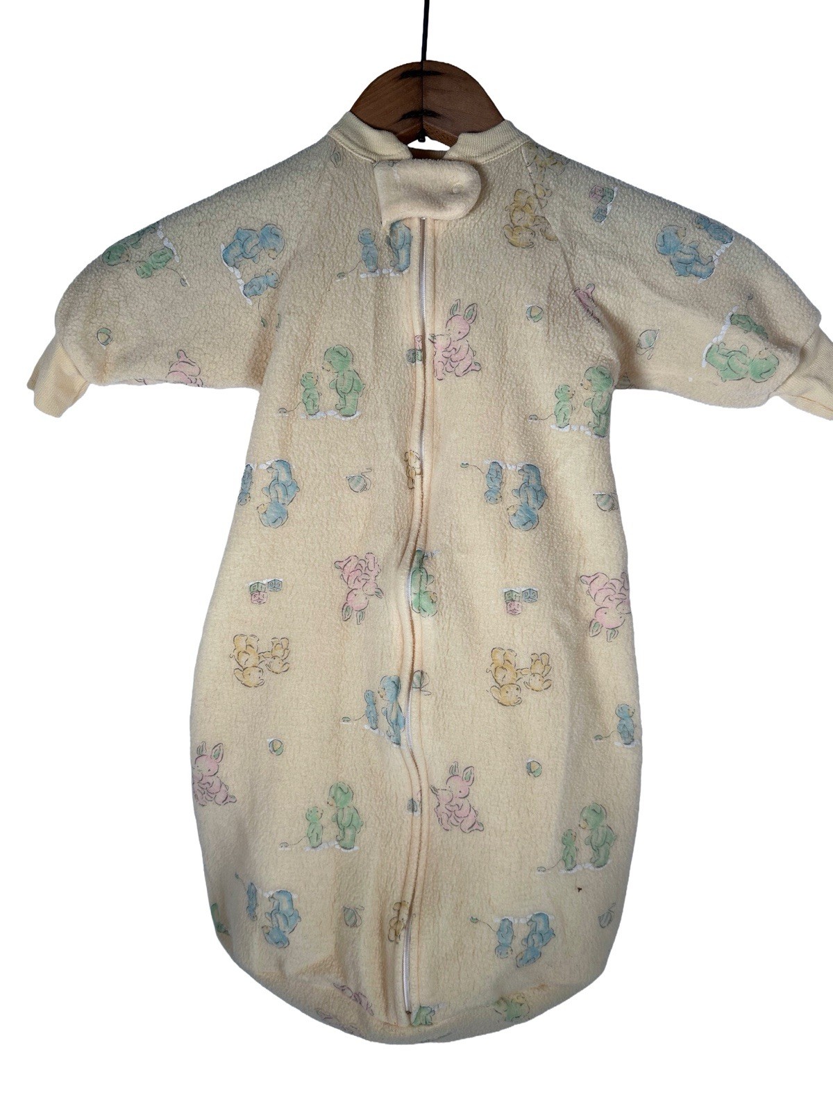 Vintage Carter’s Yellow Sleep Sack Infant Baby Up To 21lbs Bear Bunny Made USA Vintage Carter’s Yellow Sleep Sack Infant Baby Up To 21lbs Bear Bunny Made USA
