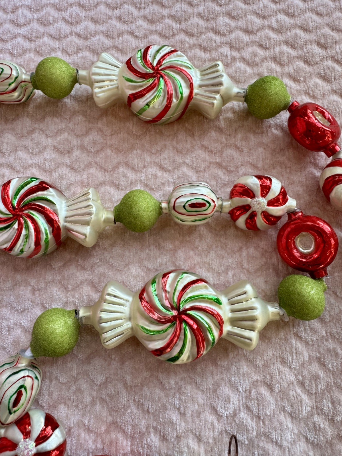 VTG 1997 NOS CHRISTOPHER RADKO PENNY CANDY BLOWN GLASS CHRISTMAS GARLAND RETIRED VTG 1997 NOS CHRISTOPHER RADKO PENNY CANDY BLOWN GLASS CHRISTMAS GARLAND RETIRED
