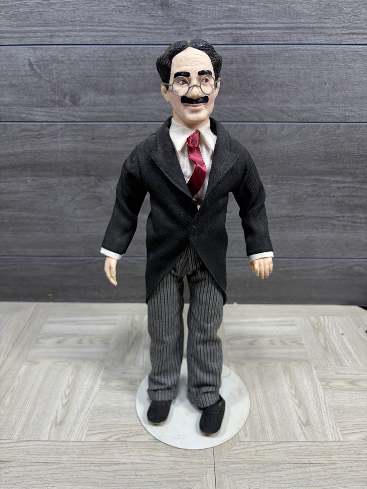 VTG  1983 Effanbee Groucho Marx 16.5