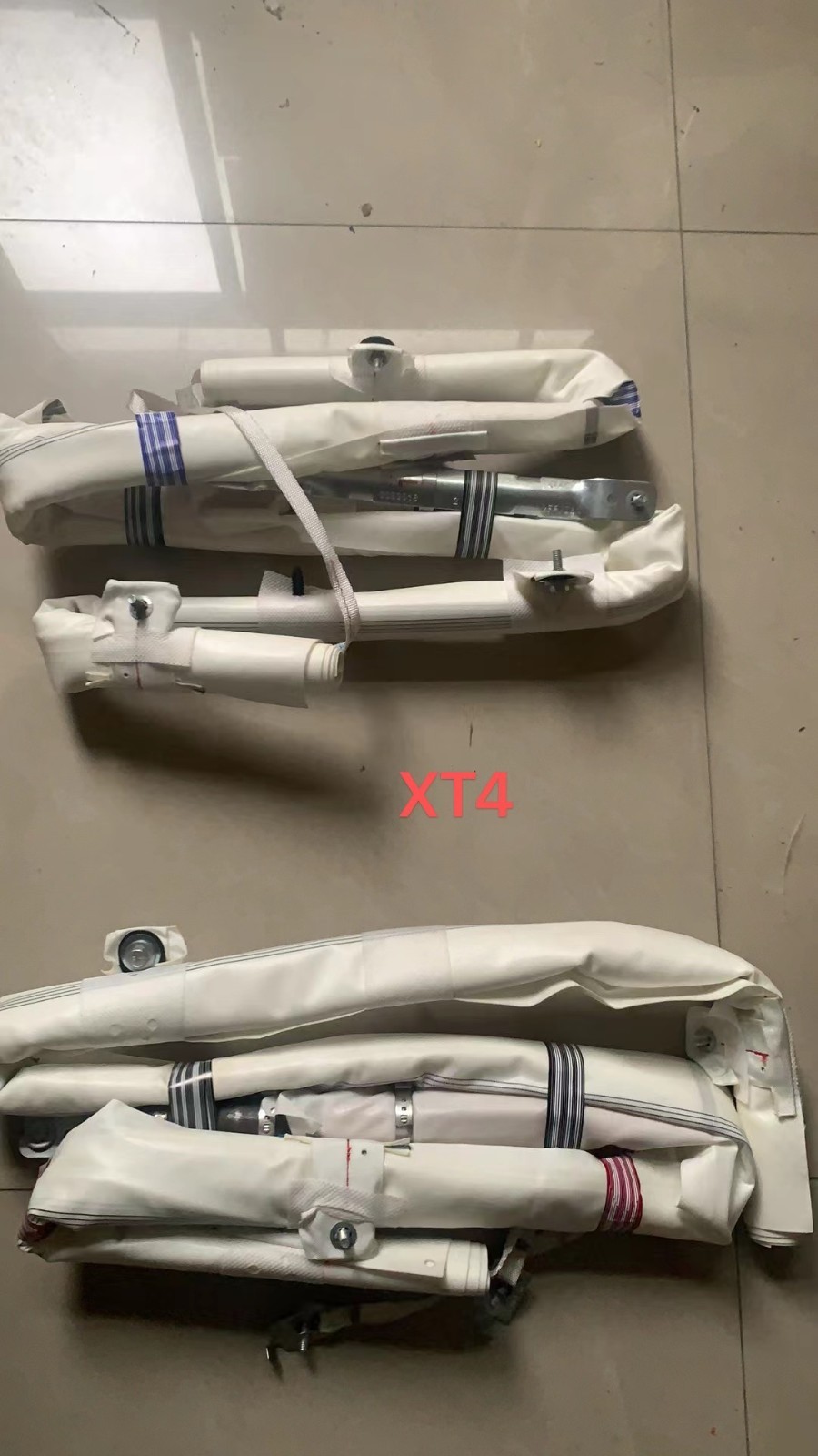 Cadillac  XT4    2018 2019 2020 2021 2022  2023 Roof Curtains  LH+RH