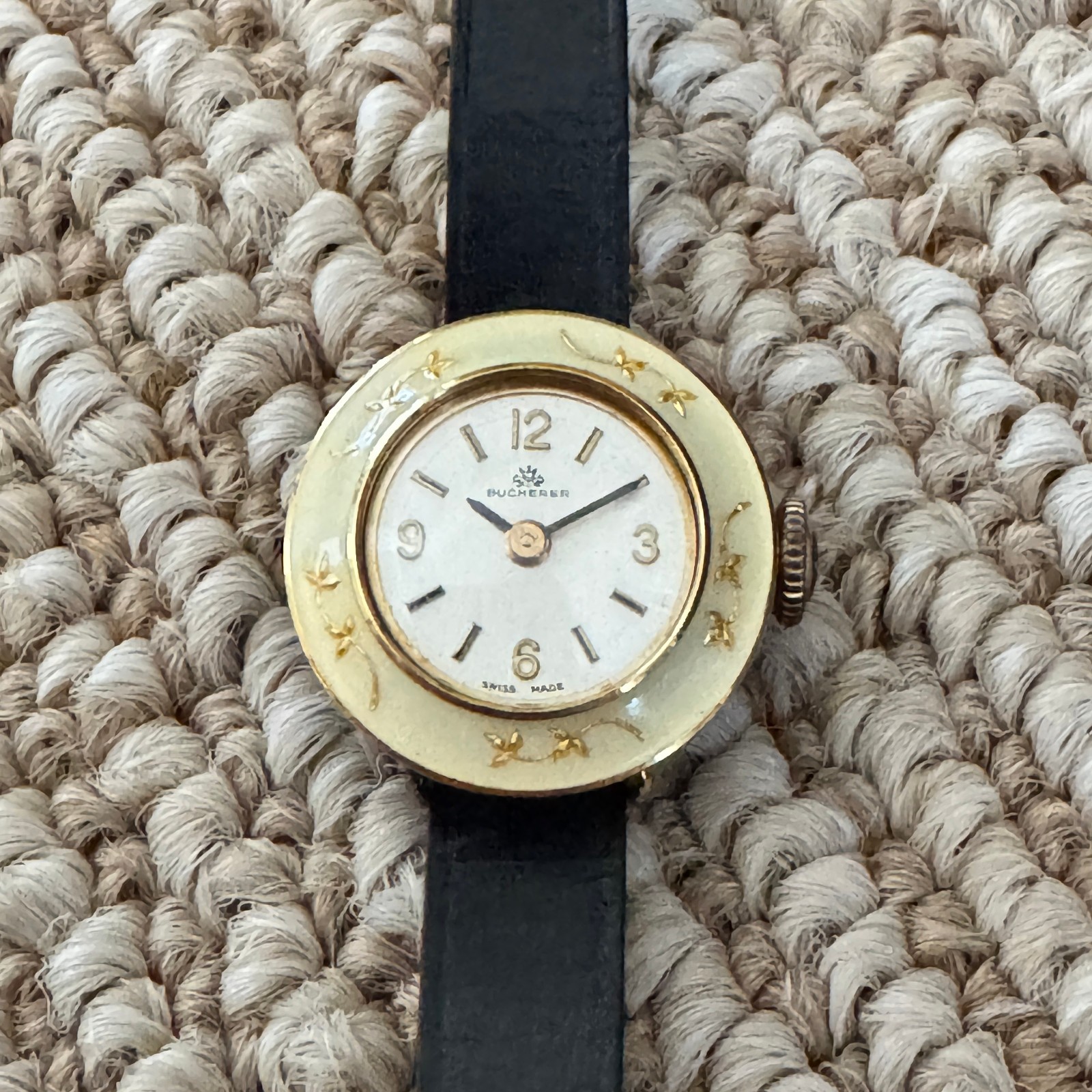 Vintage Bucherer Ladies Watch - Manual Wind with Enamel Bezel Model # 5 1277 Vintage Bucherer Ladies Watch - Manual Wind with Enamel Bezel Model # 5 1277