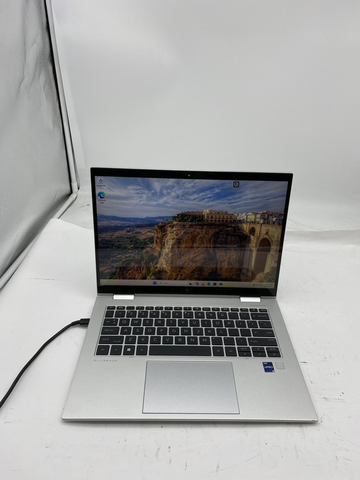HP Elite x360 1040 G10 2-in-1 Core i7 1365U 1.8GHz 32GB 1TB SSD W11P Touch HP Elite x360 1040 G10 2-in-1 Core i7 1365U 1.8GHz 32GB 1TB SSD W11P Touch