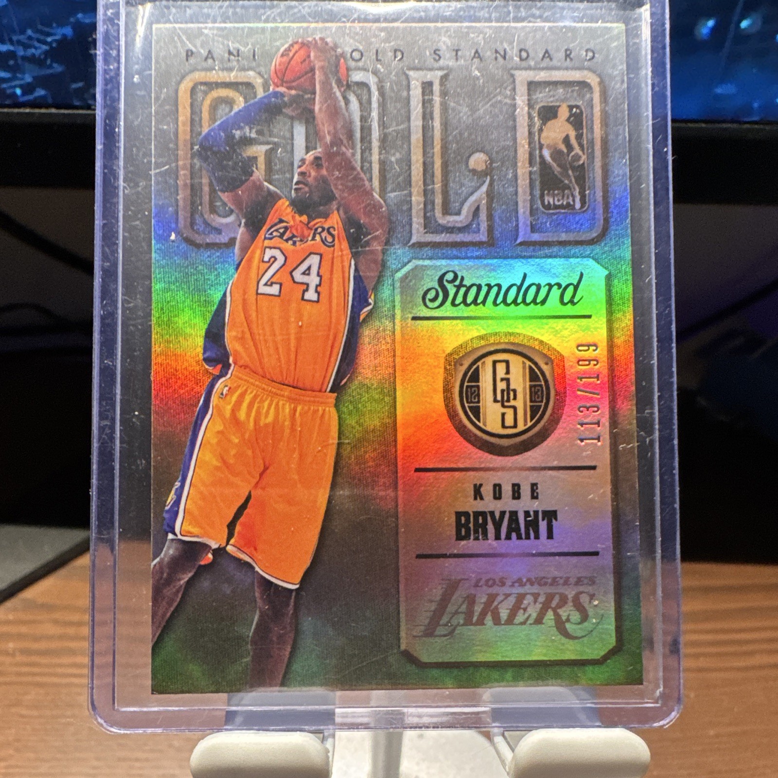 Panini 2012-13 Gold Standard Kobe Bryant Lakers #11 Insert 199 Print Run