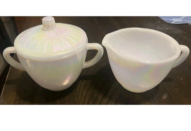 Federal Glass Opalescent Moonglow Pearl Sugar & Creamer Set Iridescent