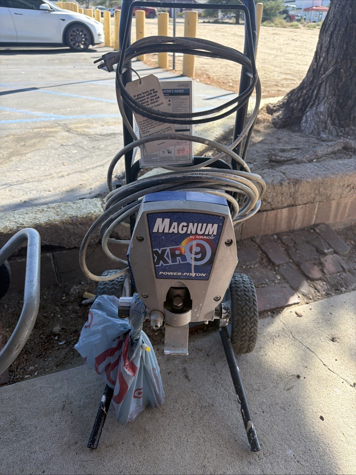 Magnum by Graco XR9 Power-Piston Paint Sprayer Series *READ DESCRIPTIONS*