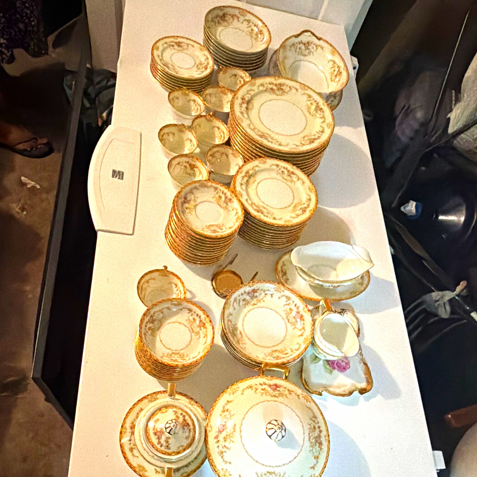 1920 Antique Noritake Japan Gold Trim Set Round Plates Gravy Boat 83 Pieces