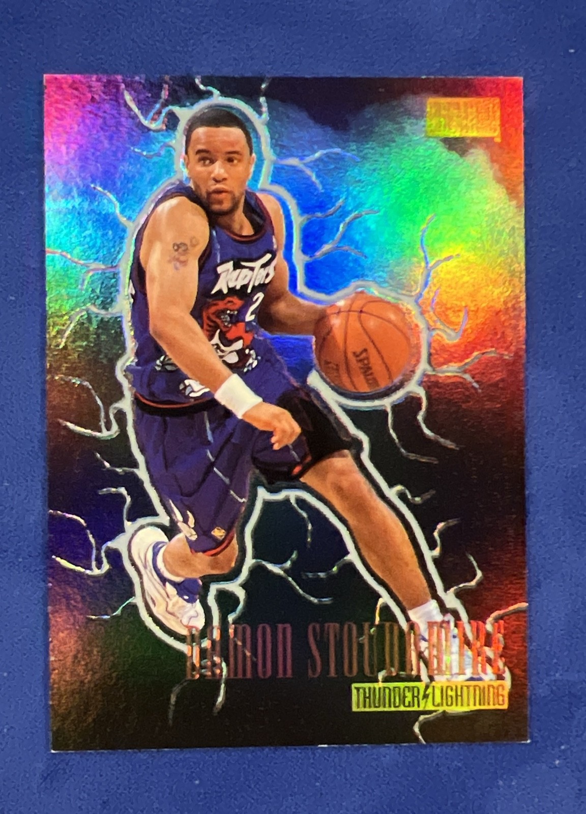 1997-98 Skybox Premium - Thunder and Lightning Damon Stoudamire #12TL 1997-98 Skybox Premium - Thunder and Lightning Damon Stoudamire #12TL