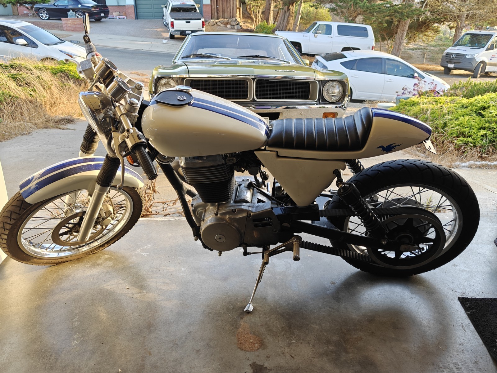 Beautiful 1997 Suzuki Cafe Racer Motorcycle Beautiful 1997 Suzuki Cafe Racer Motorcycle