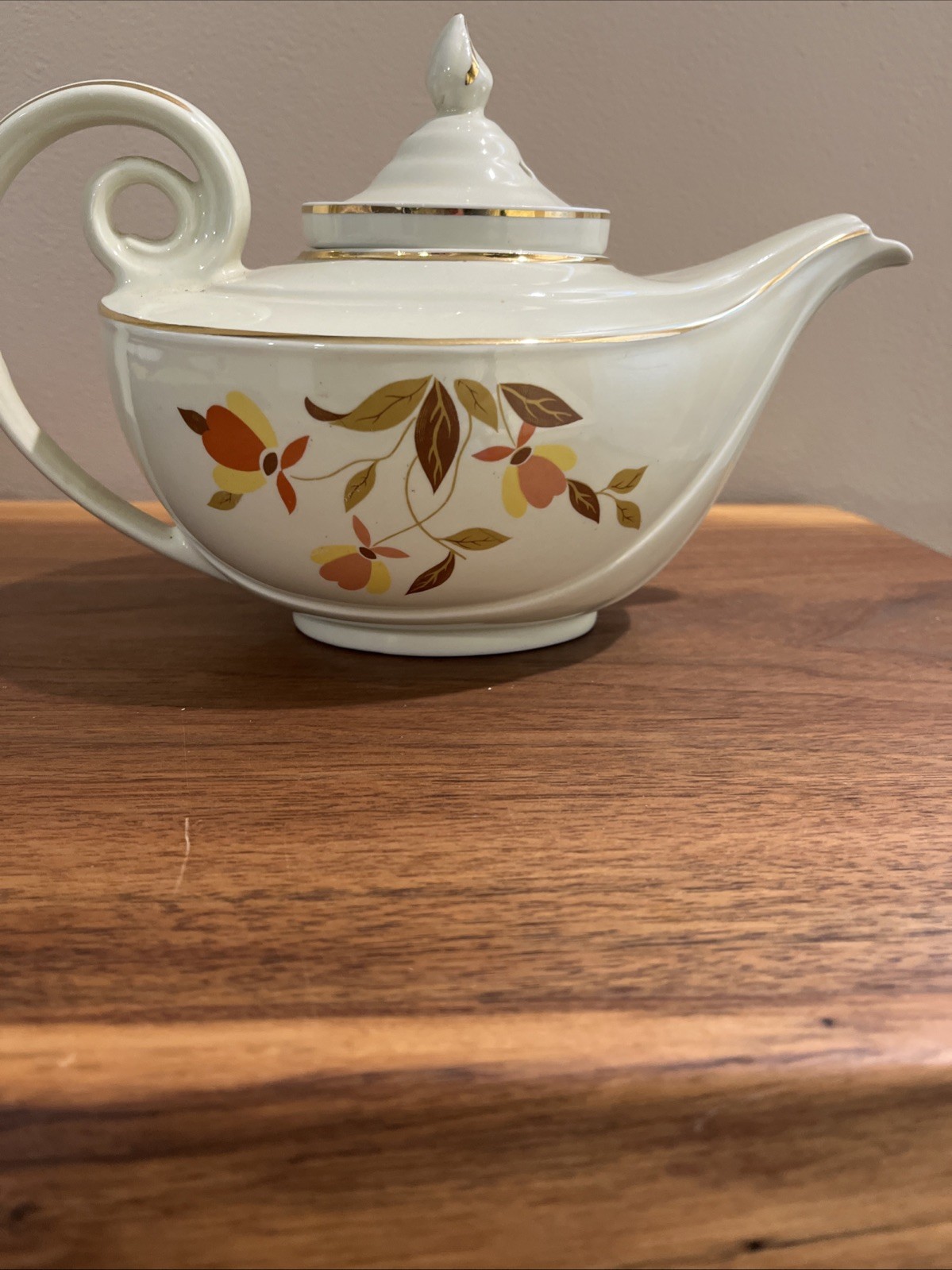 MCM HALL\'S SUPERIOR AUTUMN LEAF JEWEL TEA ALADDIN TEAPOT W/INFUSER & LID MCM HALL\'S SUPERIOR AUTUMN LEAF JEWEL TEA ALADDIN TEAPOT W/INFUSER & LID
