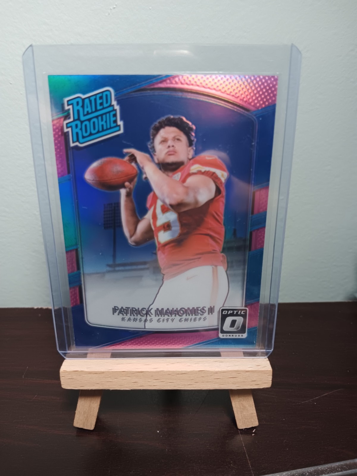 2017 Donruss Optic Rated Rookie Patrick Mahomes II #177 Pink Prizm (RC) Huge 2017 Donruss Optic Rated Rookie Patrick Mahomes II #177 Pink Prizm (RC) Huge