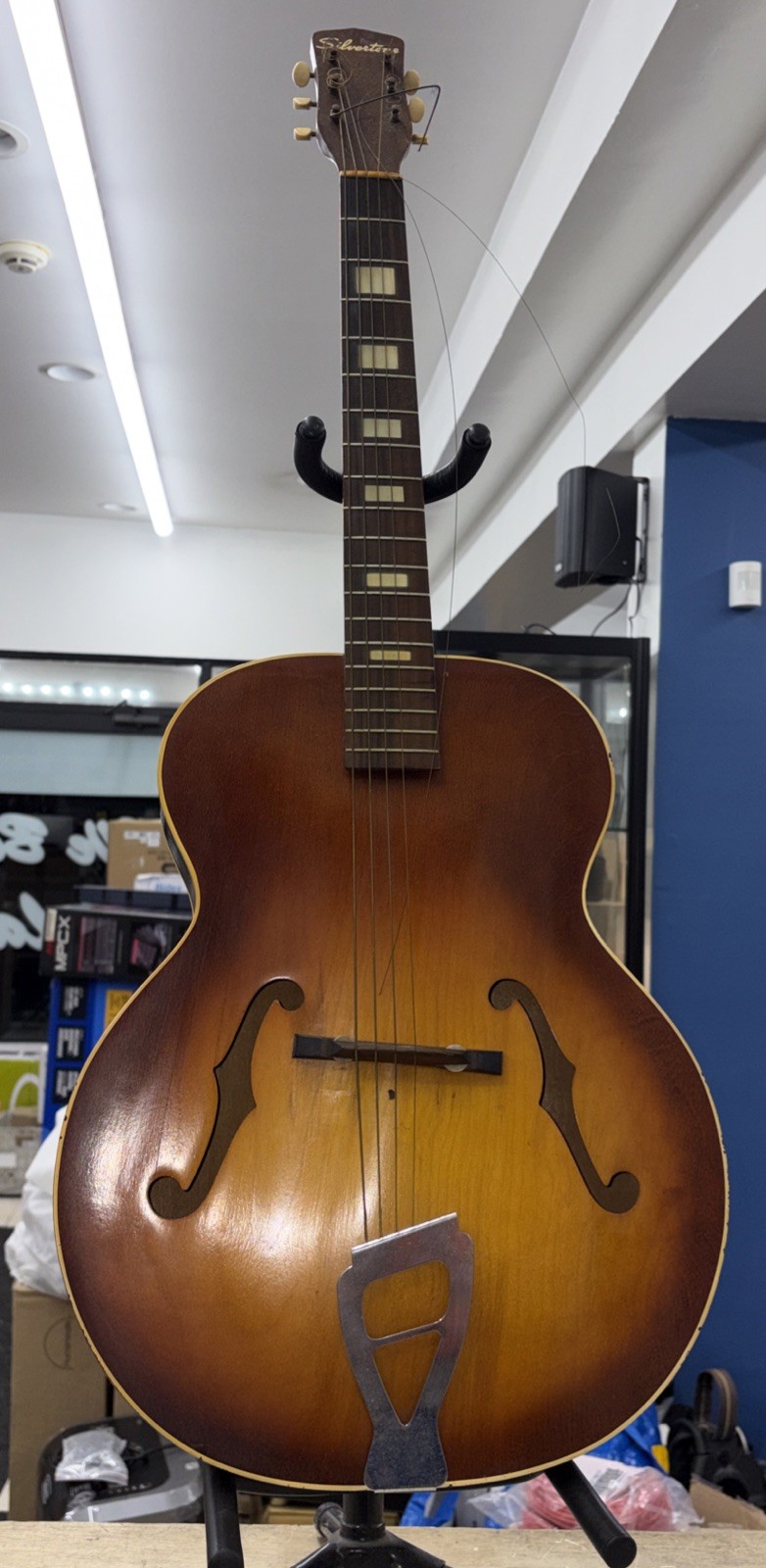 1962 Silvertone Model 612 Archtop Guitar W/ Hard Case