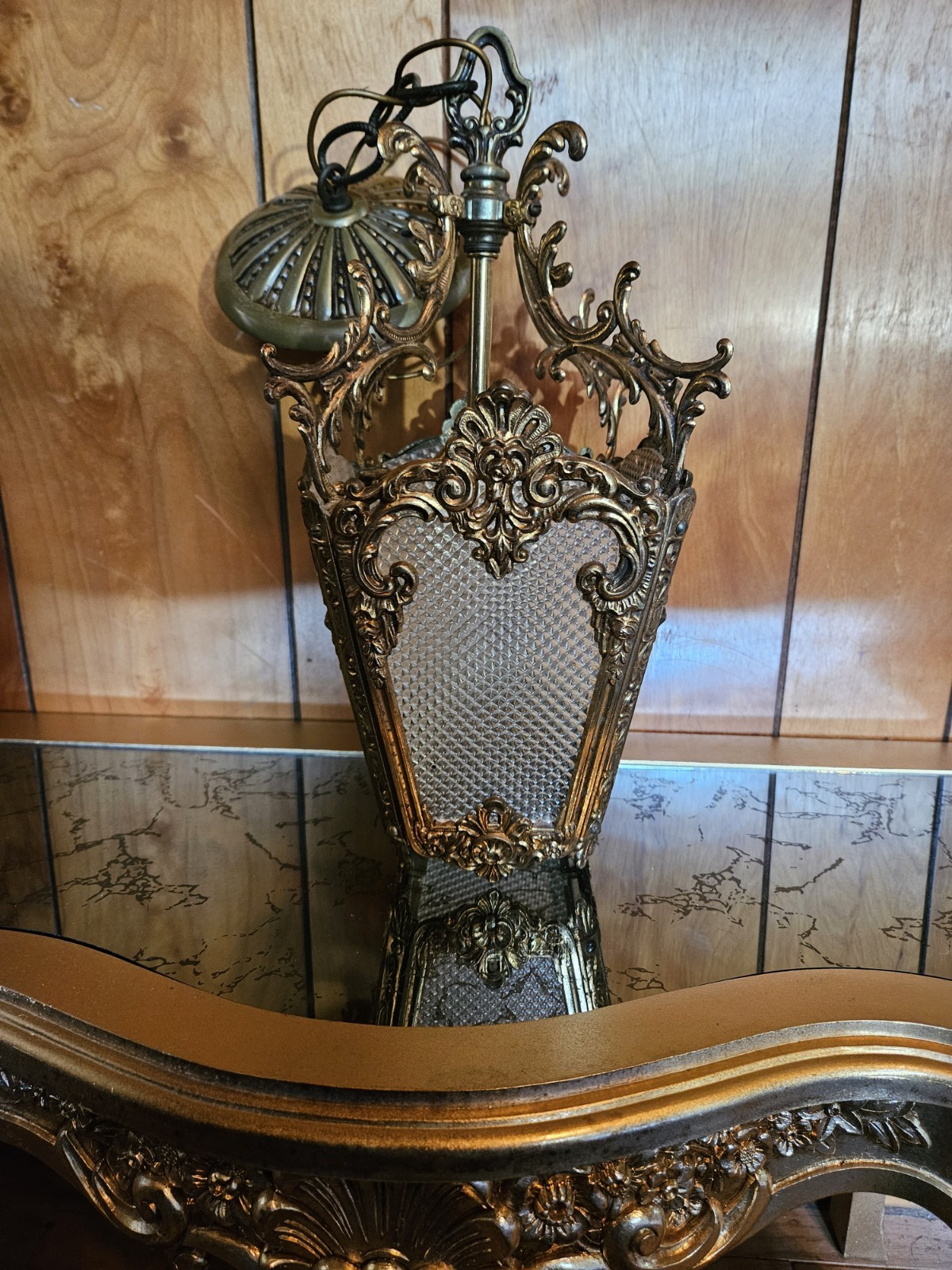 Vintage 50’s Ornate Bronze Hanging Foyer Lamp Light Hollywood Regency Gothic Vintage 50’s Ornate Bronze Hanging Foyer Lamp Light Hollywood Regency Gothic