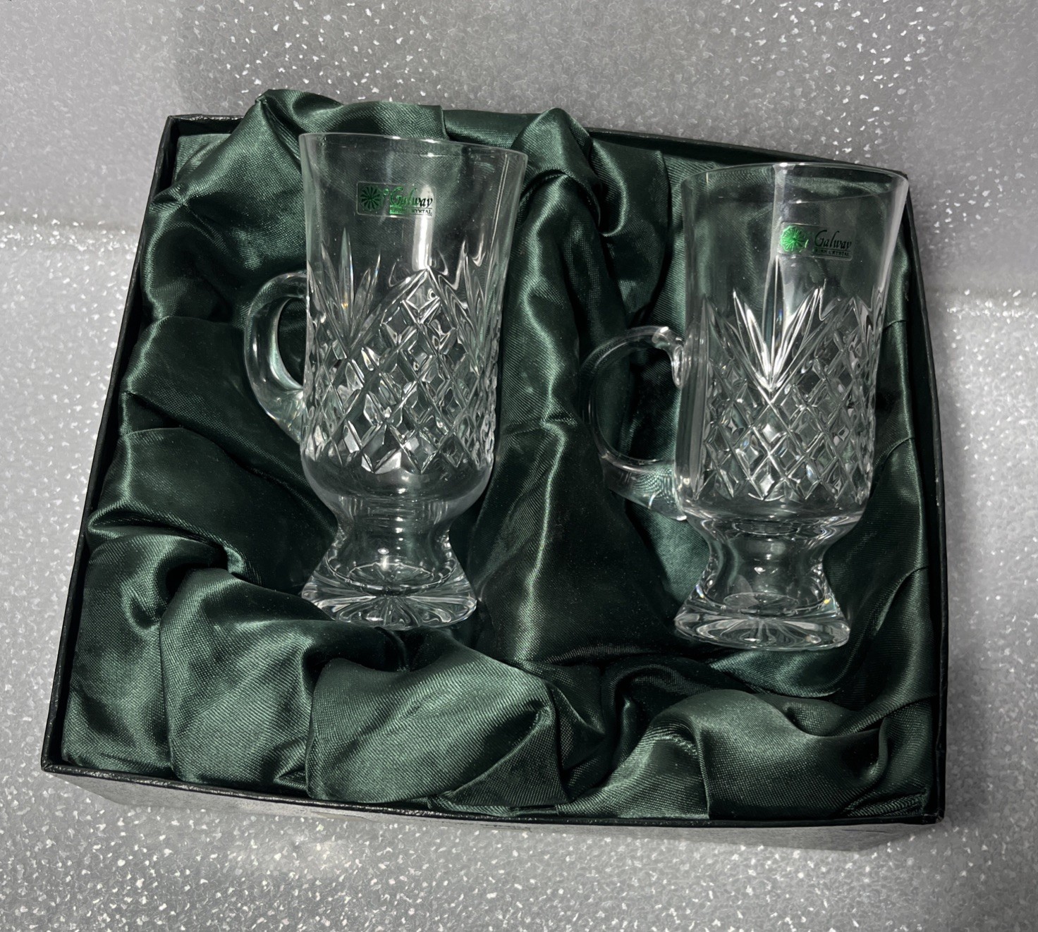 (2) GALWAY Super CRYSTAL IRISH COFFEE GLASSES / MUGS. (2) GALWAY Super CRYSTAL IRISH COFFEE GLASSES / MUGS.