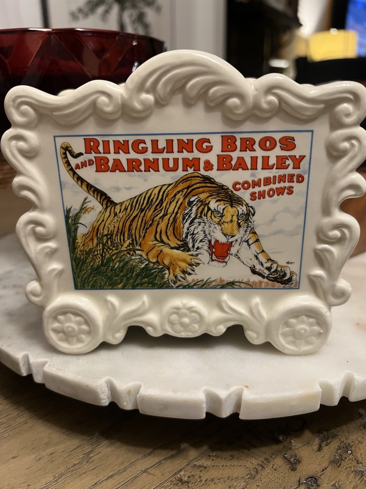 Ringling Bros Barnum & Bailey Circus Tiger Ceramic Piggy Bank 1983 Vintage Ringling Bros Barnum & Bailey Circus Tiger Ceramic Piggy Bank 1983 Vintage