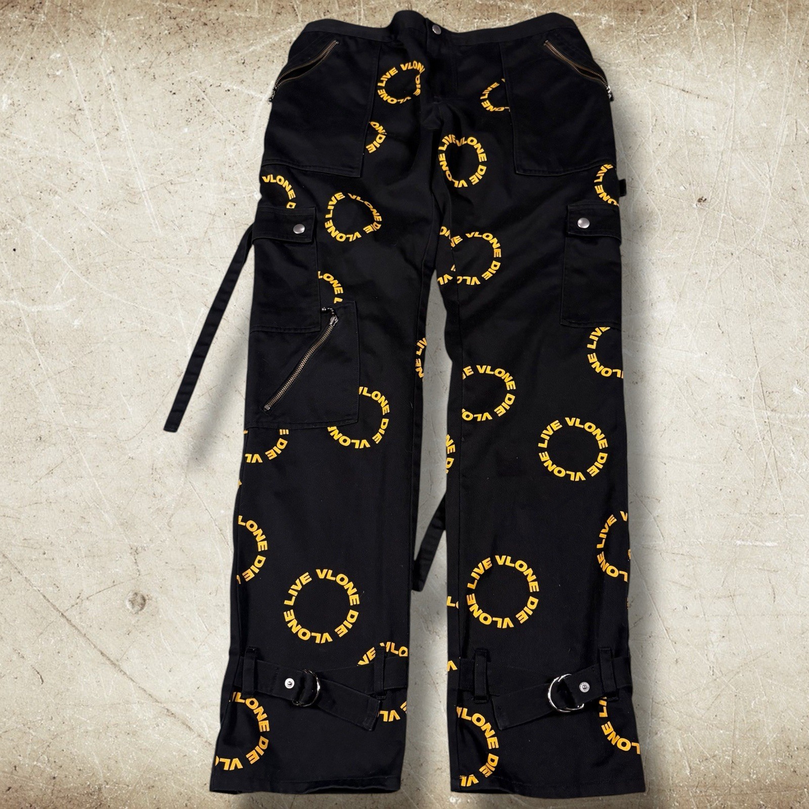 VLONE Bondage Pants Men’s Size XL Black Yellow Streetwear Cargo Punk Hip Hop