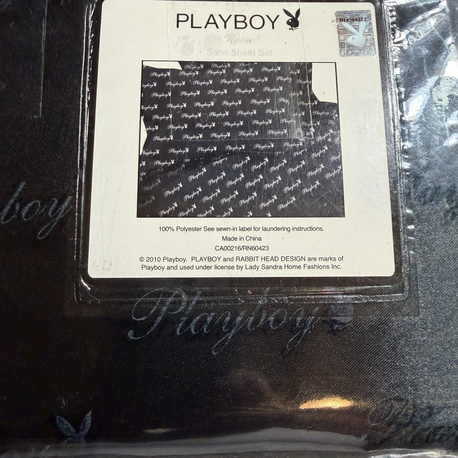 NWOT Playboy Bunny Black Satin Sheets Twin Flat Fitted 2 Pillow Cases in zip bag NWOT Playboy Bunny Black Satin Sheets Twin Flat Fitted 2 Pillow Cases in zip bag