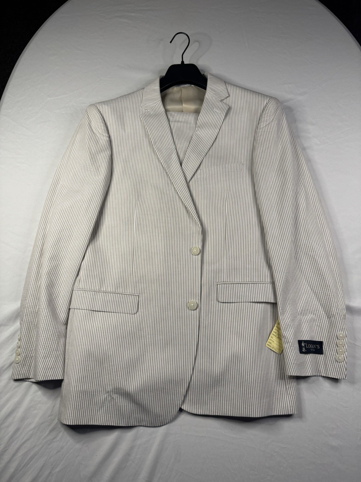 Adolfo Seersucker Suit Striped Dressy Summer Suit 2 Button C624 Tan 40R 34W
