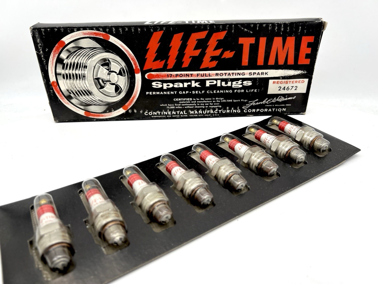 Vintage Life-Time Continental 8 Piece Spark Plug Set 17 Point Fill Rotating NOS Vintage Life-Time Continental 8 Piece Spark Plug Set 17 Point Fill Rotating NOS