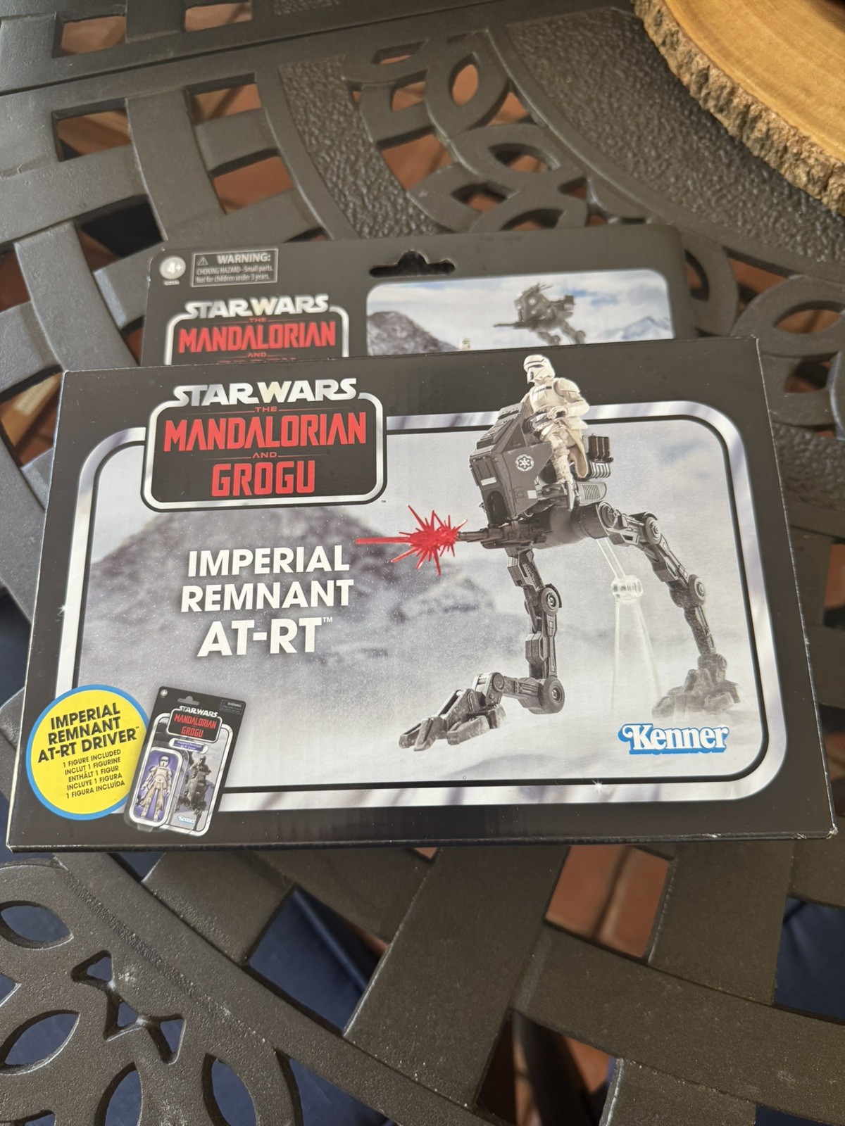 Star Wars The Vintage Collection Figure - Imperial Remnant AT-RT & Driver VC396 Star Wars The Vintage Collection Figure - Imperial Remnant AT-RT & Driver VC396