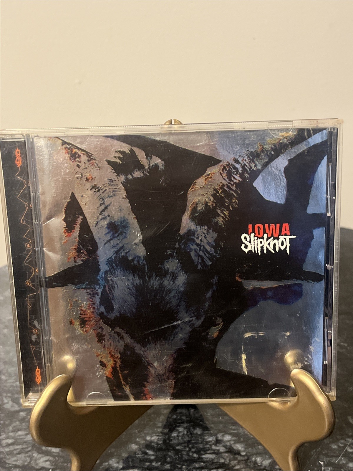 Slipknot Iowa CD, US 2001 OG RoadRunner Silver Foil Press. Good Condition. Slipknot Iowa CD, US 2001 OG RoadRunner Silver Foil Press. Good Condition.