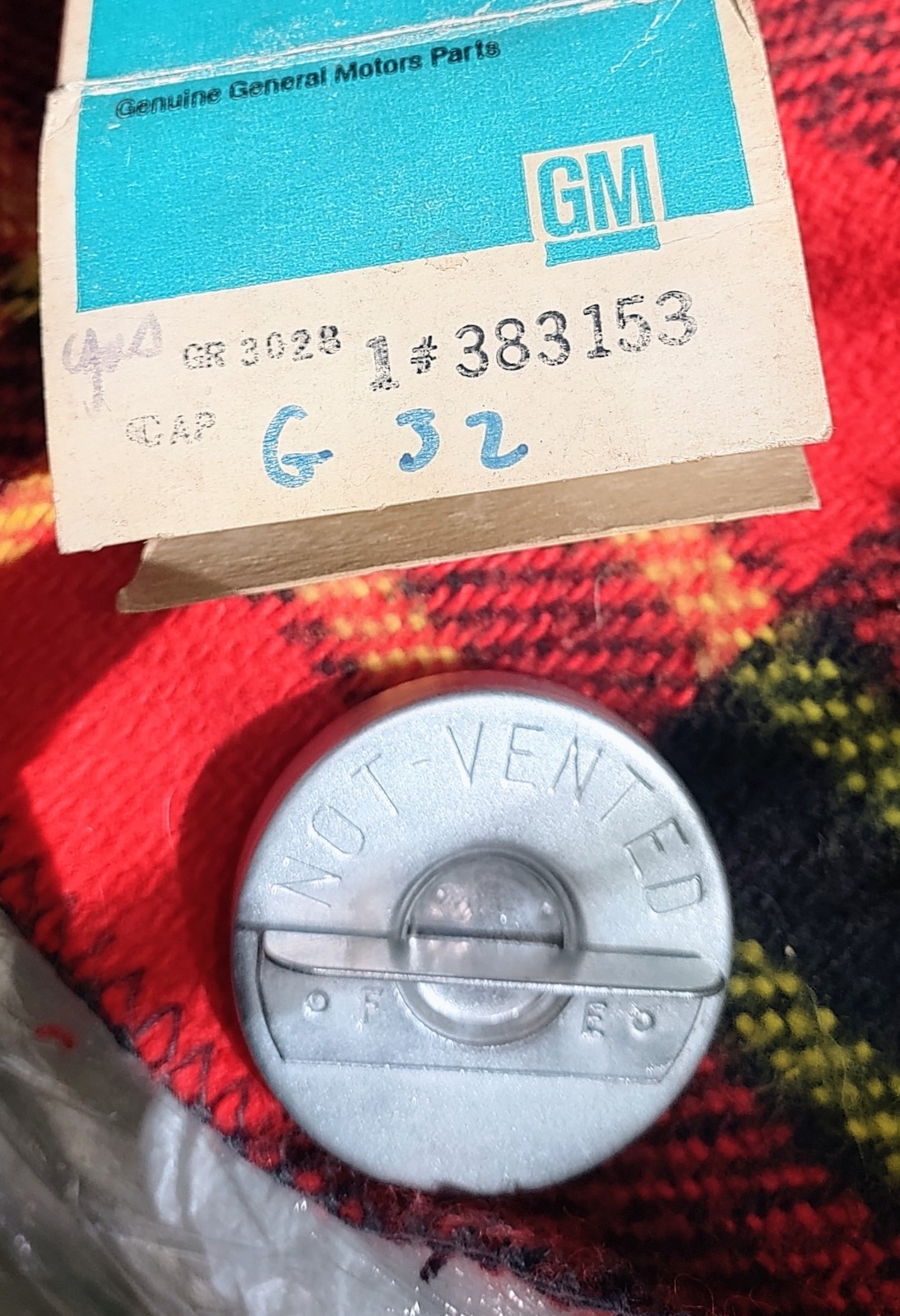 NOS GM Gas Cap Not Vented 64-67 A Body Olds Buick 383153 NOS GM Gas Cap Not Vented 64-67 A Body Olds Buick 383153