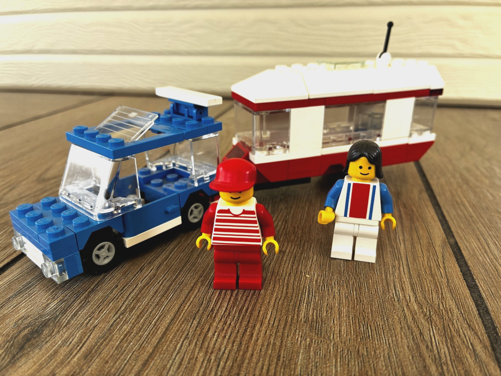 LEGO Set 6590 Vacation Camper (No box or manual) +FAST SHIPPING LEGO Set 6590 Vacation Camper (No box or manual) +FAST SHIPPING