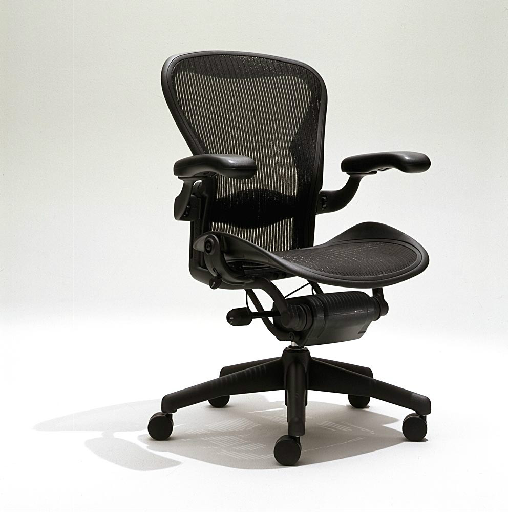 Herman Miller Aeron Mesh Office Desk Chair Medium Size B fully adjustable lumbar