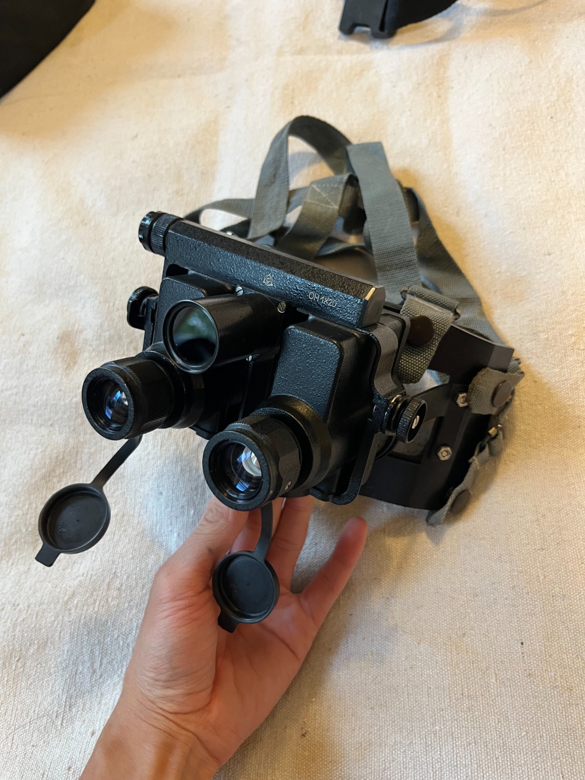Russian Night Vision Goggles OH 1X20 w/bag and manual Russian Night Vision Goggles OH 1X20 w/bag and manual