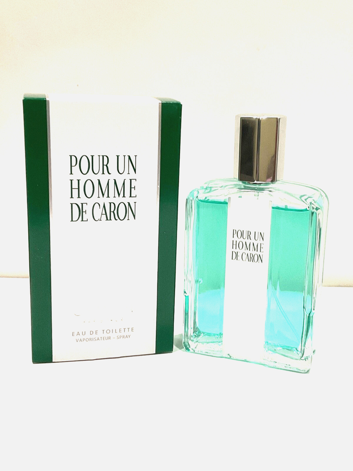 Pour Un Homme De Caron Paris 1942 4.2 oz/125ml Edt Spray  for Men New 