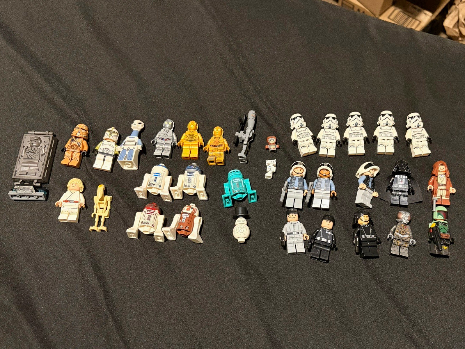 LEGO Star Wars Minifigure Lot of 30 minifigures LEGO Star Wars Minifigure Lot of 30 minifigures