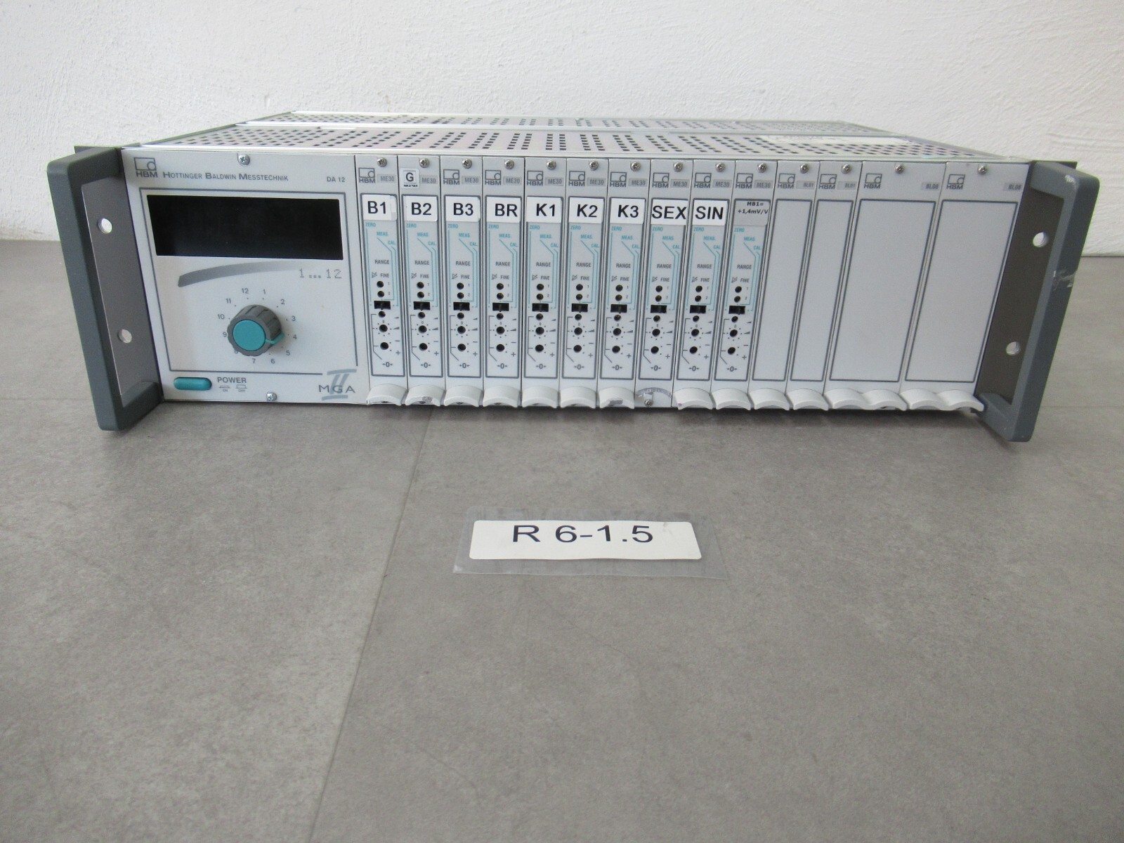 HBM Hottinger Baldwin ER007D Mess-Steuerung Rack With 10x Hbm ME30 +10x Hbm AP01