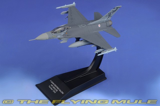 Hachette Collections 1:100 F-16AM Fighting Falcon PoAF 201st Sqn Falcons