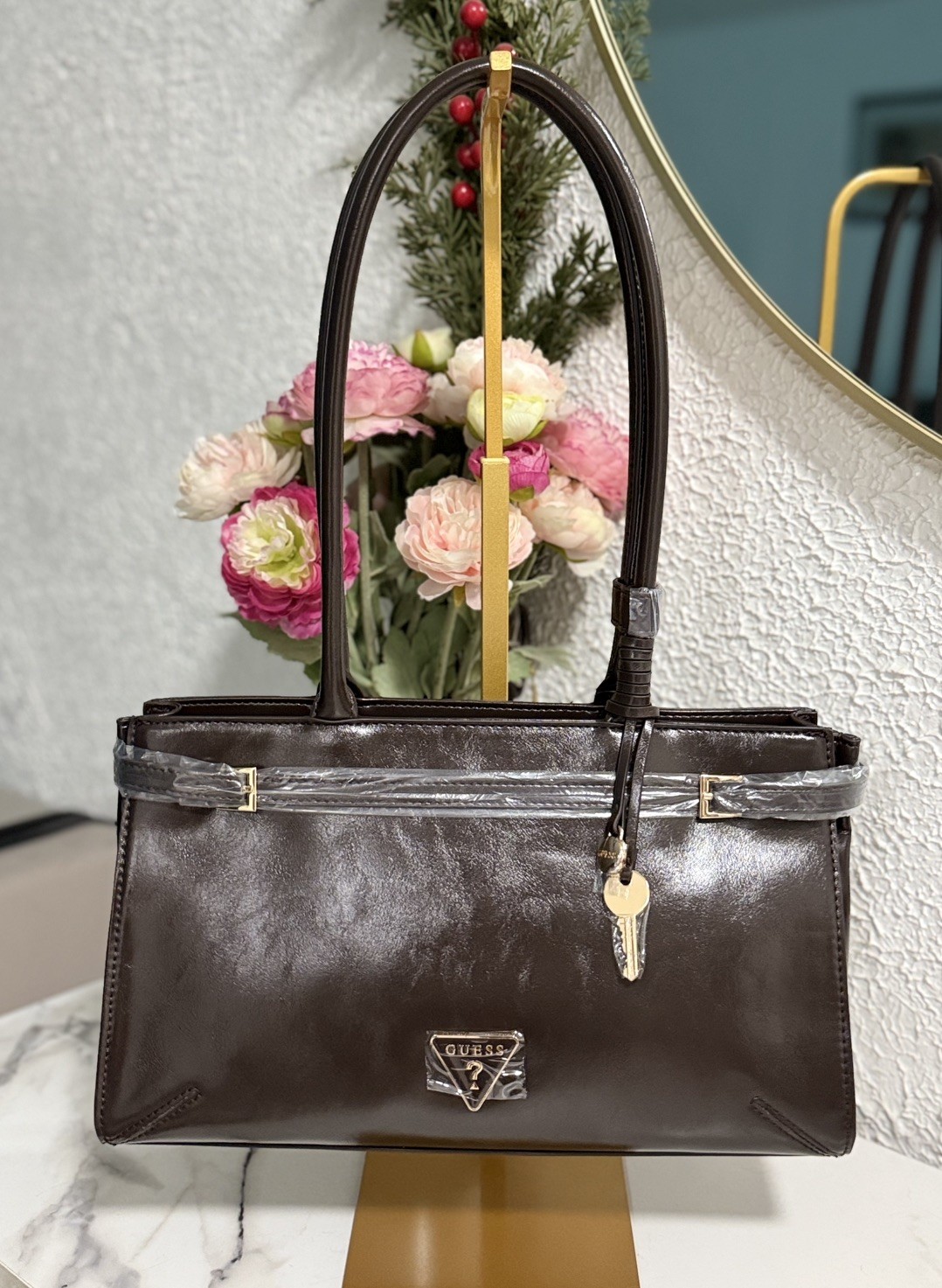  GUESS Patent Shoulder Bag in Chocolate Brown Belted Satchel Handbag Lock & Key 