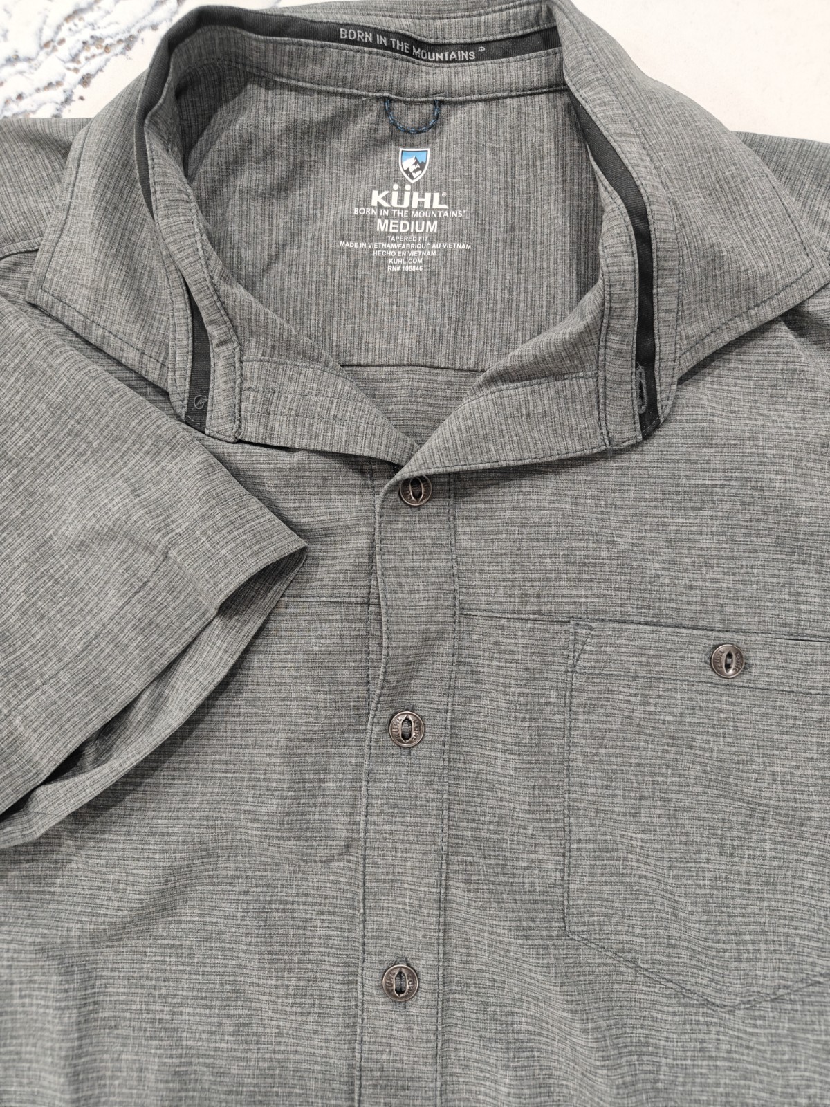 Kuhl Optimizr Shirt Men\'s Medium Grey Short Sleeve Button Stretch Tapered Fit