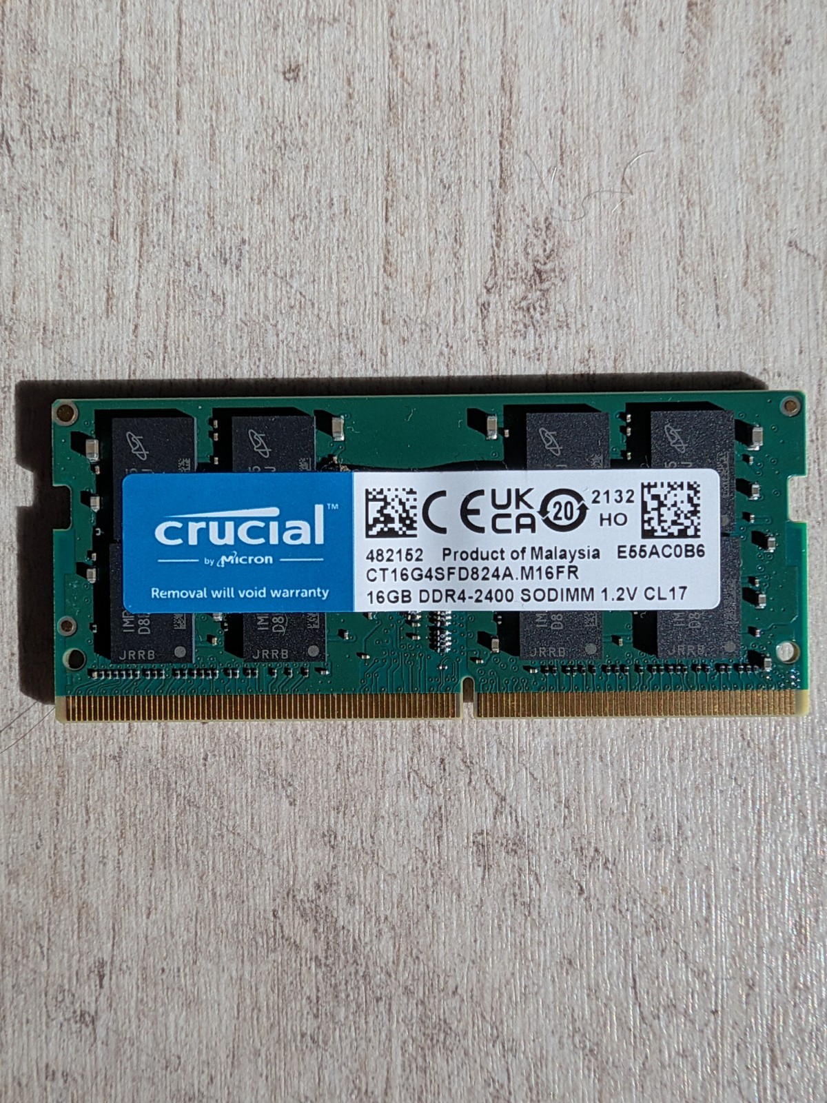 Crucial CT16G4SFD824A 16GB (1x16GB) RAM DDR4 2400MHz CT16G4SFD824A Crucial CT16G4SFD824A 16GB (1x16GB) RAM DDR4 2400MHz CT16G4SFD824A