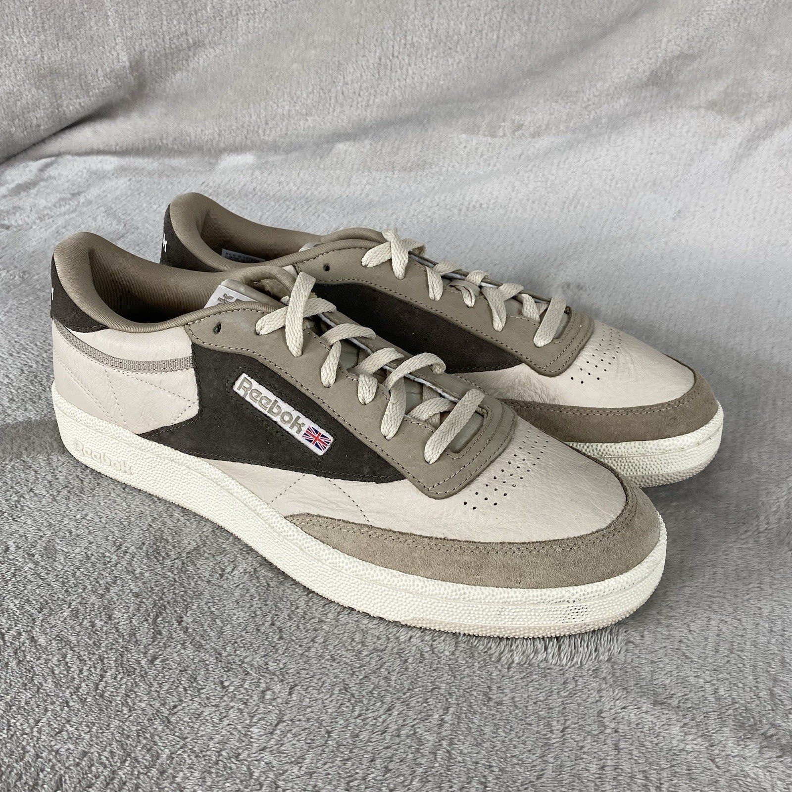 Reebok Club C Stucco Boulder Beige Shoes Mens Size 12 Leather 100073895 NEW Reebok Club C Stucco Boulder Beige Shoes Mens Size 12 Leather 100073895 NEW