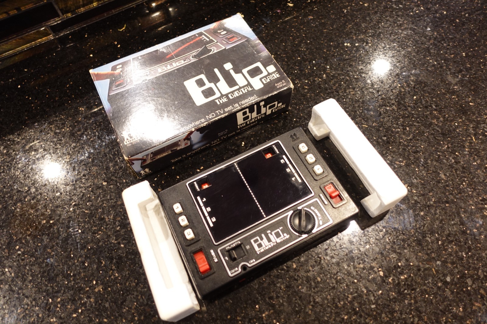 Vintage TOMY BLIP  Handheld Electronic Mechanical action GAME  A8  #4 AMAZING