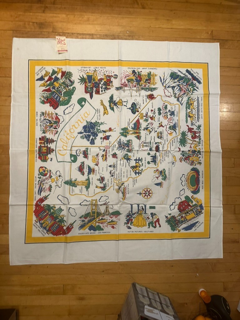 Vintage Belcrest Print Cotton California Souvenir Tablecloth W/Tag Unused 52\ Vintage Belcrest Print Cotton California Souvenir Tablecloth W/Tag Unused 52\
